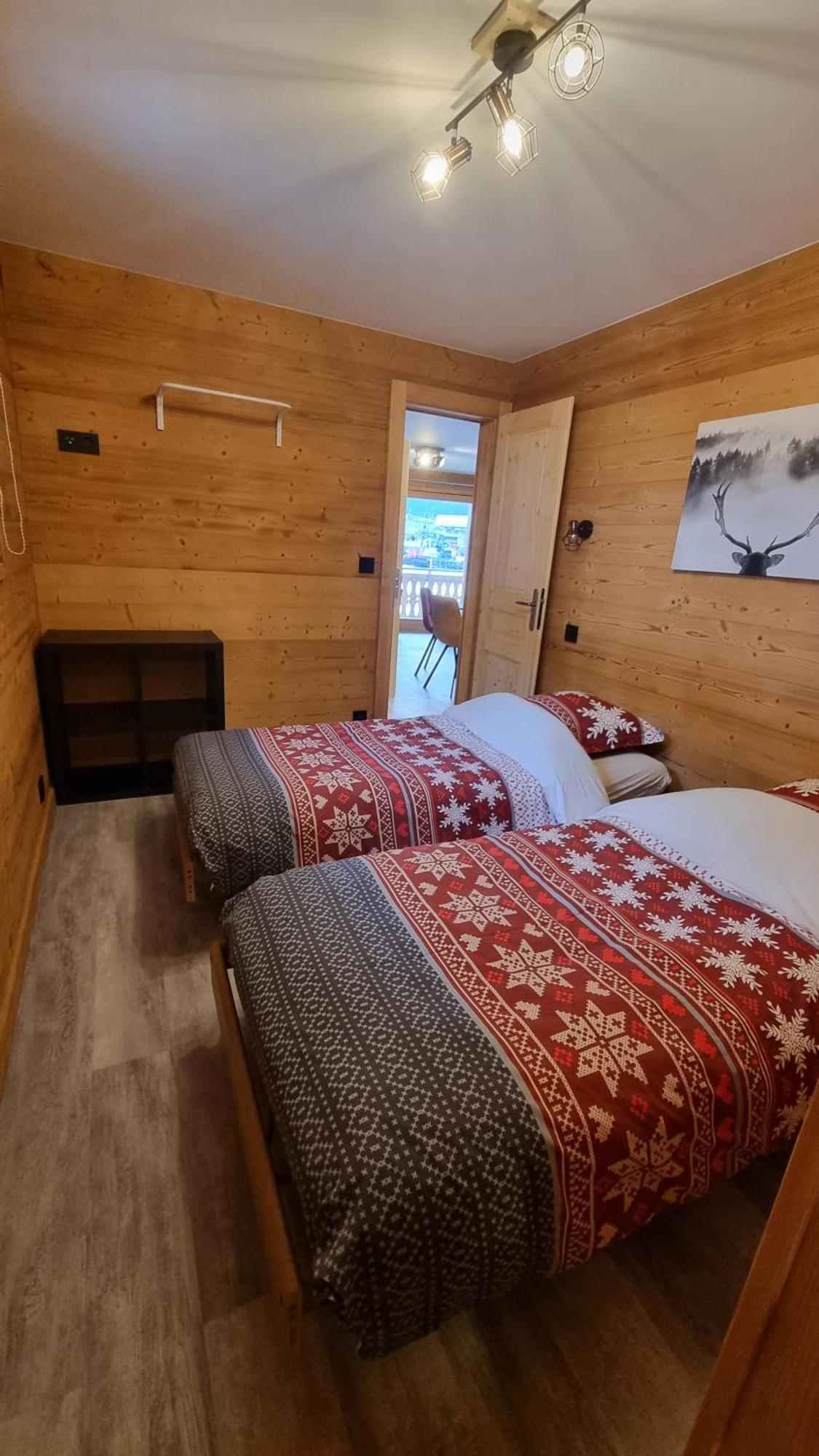 L'Etoile Du Linga Apartment Chatel Ngoại thất bức ảnh